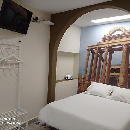 Eres Emerita "Apartamentos & Suites" Mérida Eksteriør bilde