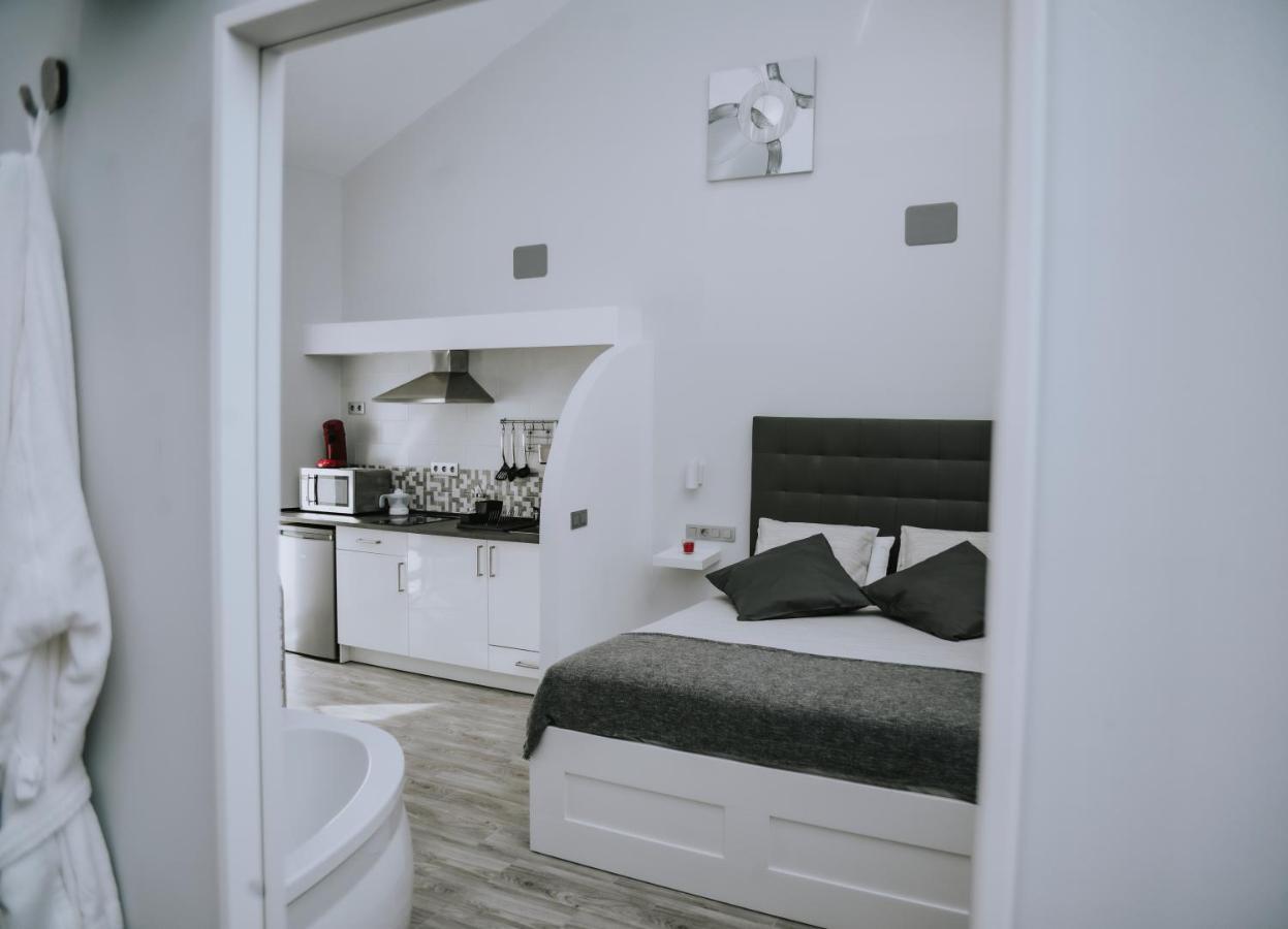 Eres Emerita "Apartamentos & Suites" Mérida Eksteriør bilde
